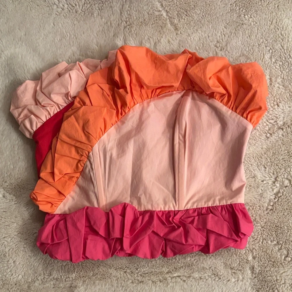 Colorful Ruffled Women's Set - Picture 2 of 6